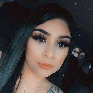 Meet your Posher, Lucy (: